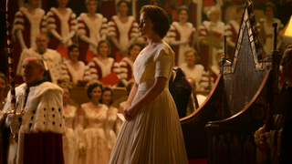 Heavy lies <i>The Crown</i>, as the Queen gets a coronation